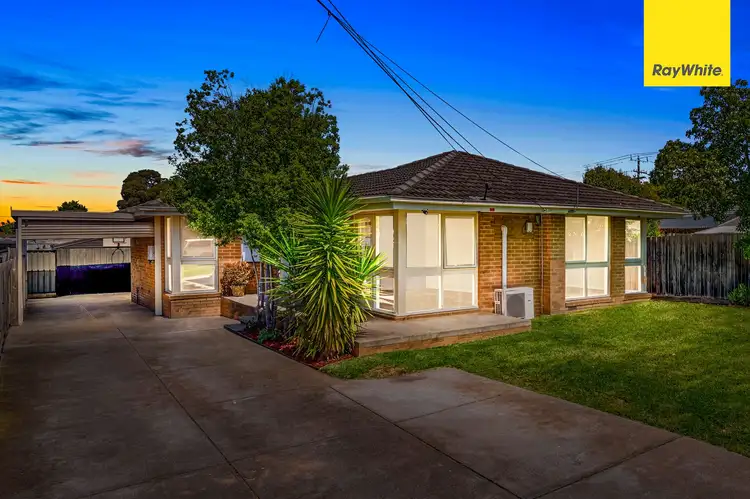 2 Hudson Place, Melton VIC 3337
