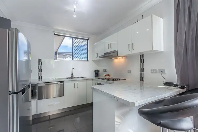 725 Ruthven Street, South Toowoomba QLD 4350