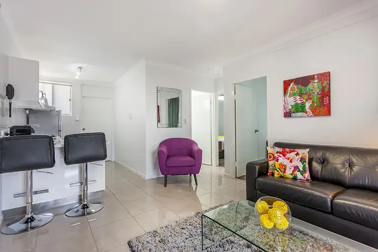 Seventh view of Homely block of units listing, 725 Ruthven Street, South Toowoomba QLD 4350