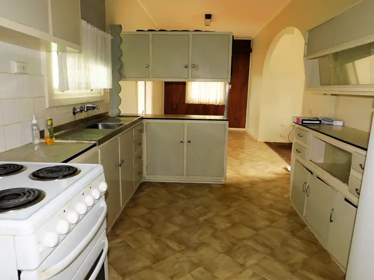 Fourth view of Homely house listing, 16 Philip Avenue, Bordertown SA 5268