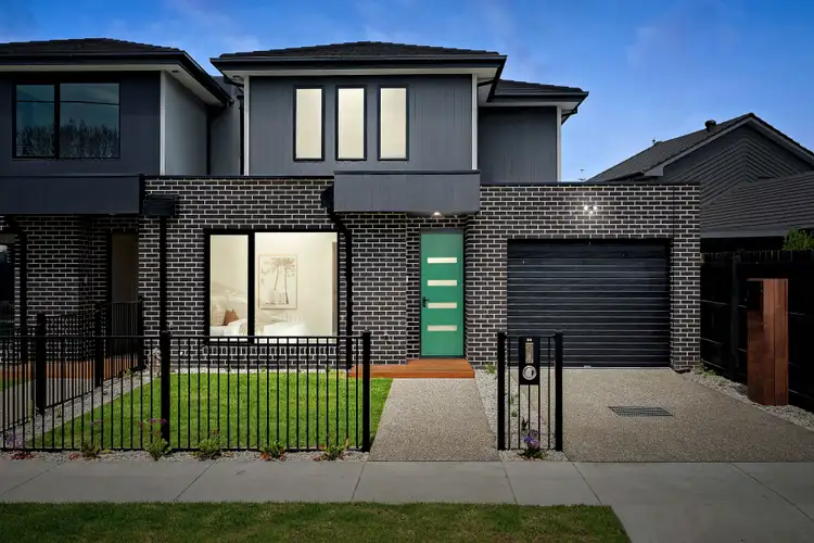 34 Johnstone Street, Seaford VIC 3198