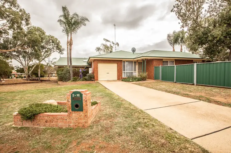 2/16 Furlong Street, Dubbo NSW 2830