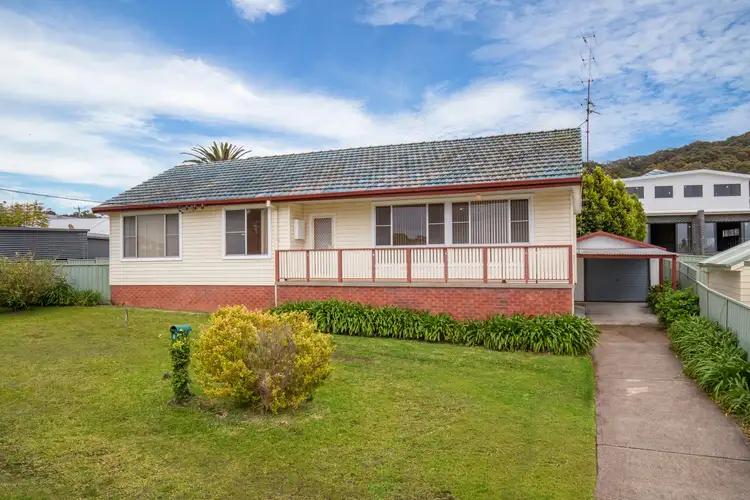 Main view of Homely house listing, 7 Hughes Avenue, Warners Bay NSW 2282