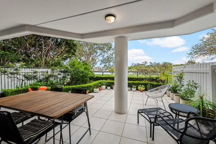 1/136 Oxlade Drive, New Farm QLD 4005