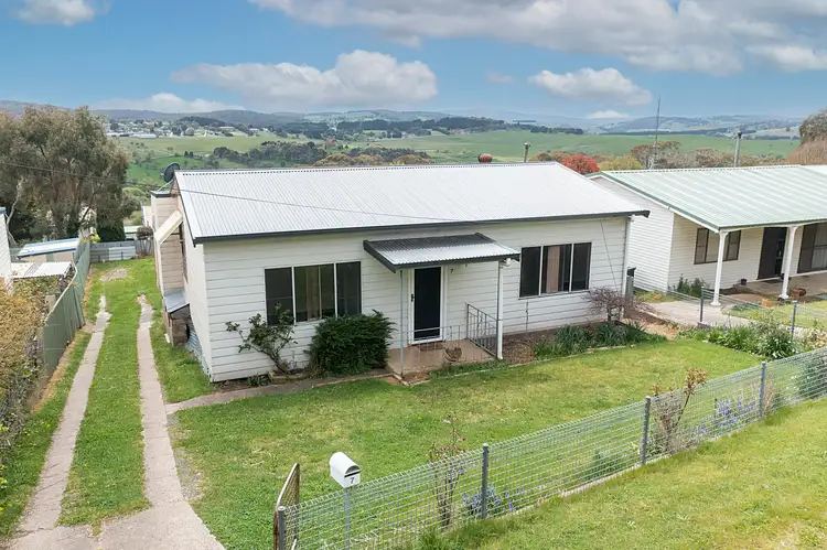 Main view of Homely house listing, 7 Jenolan Street, Oberon NSW 2787