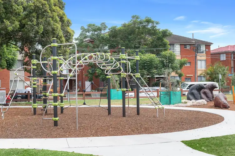 Sixth view of Homely apartment listing, 3/5 Longworth Avenue, Eastlakes NSW 2018