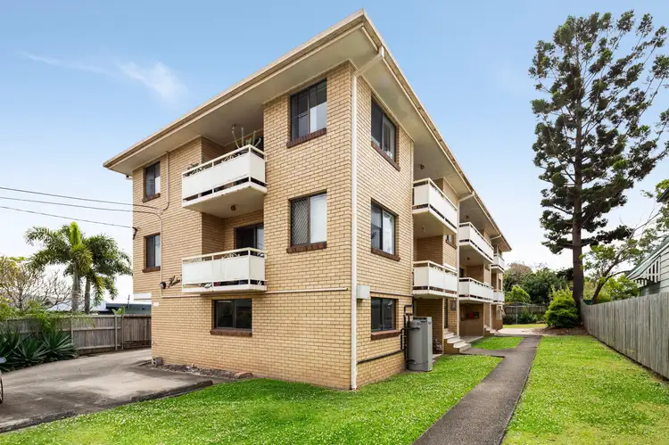 5 Ricardo Street
