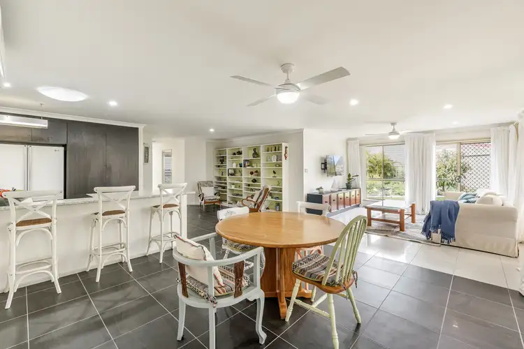 11 Parkview Crescent, Yamba NSW 2464