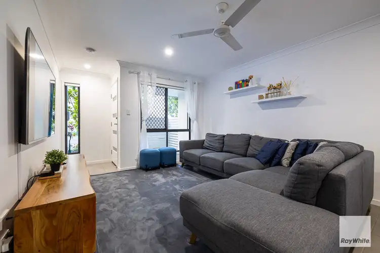 Second view of Homely house listing, 2/40 Highgrove Street, Thornlands QLD 4164