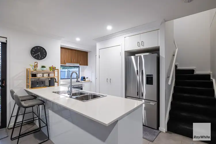 Sixth view of Homely house listing, 2/40 Highgrove Street, Thornlands QLD 4164