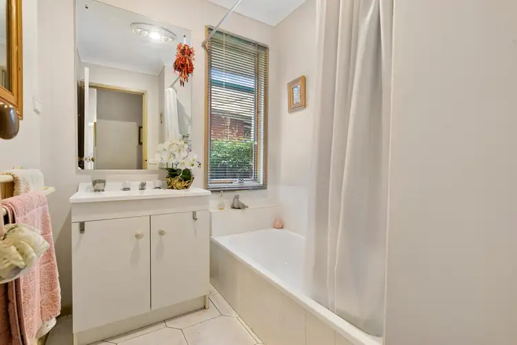 Sixth view of Homely house listing, 9 Brushwood Grove, Frankston VIC 3199