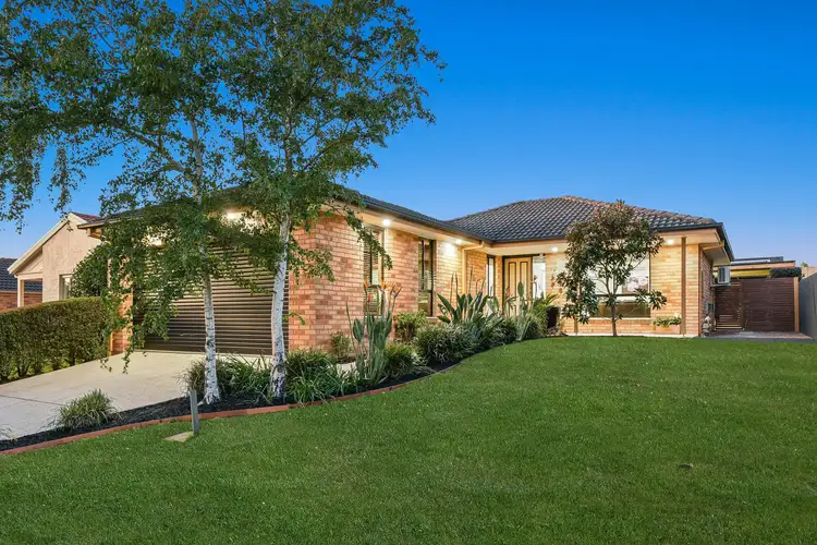 14 Hancock Drive, Berwick VIC 3806