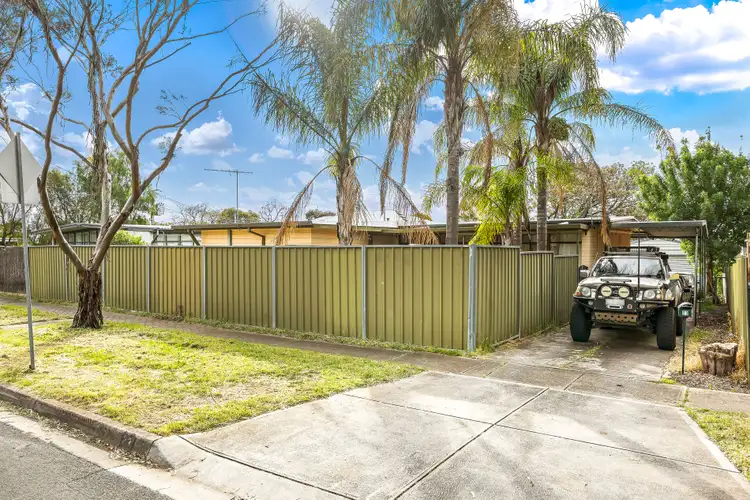 23 Carol Drive, Para Hills SA 5096