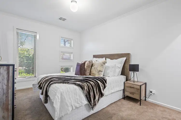 Second view of Homely house listing, 3 Murdeduke Crescent, Manor Lakes VIC 3024