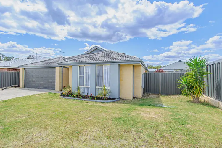 Second view of Homely house listing, 8 Fintown Street, Bullsbrook WA 6084