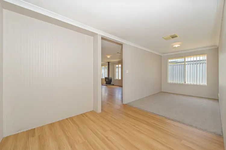 Seventh view of Homely house listing, 8 Fintown Street, Bullsbrook WA 6084