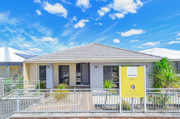 43 Pineroo Terrace, Ellenbrook WA 6069