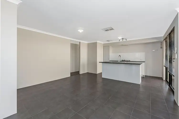Sixth view of Homely house listing, 2 Broomhurst Street, Baldivis WA 6171