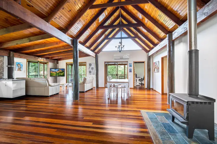 256 Dales Road, Chevallum QLD 4555