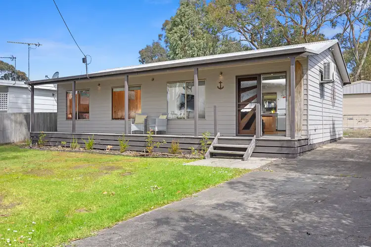 8 Inverloch-Venus Bay, Inverloch VIC 3996
