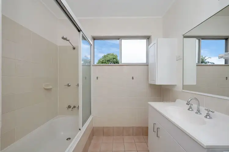 Fifth view of Homely house listing, 2 McLauchlan Crescent, Kelso QLD 4815