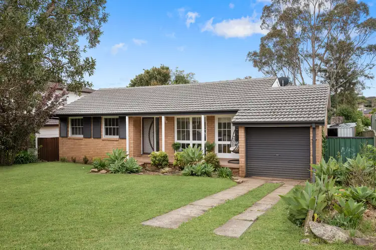 10 Bottlebrush Avenue, Bradbury NSW 2560