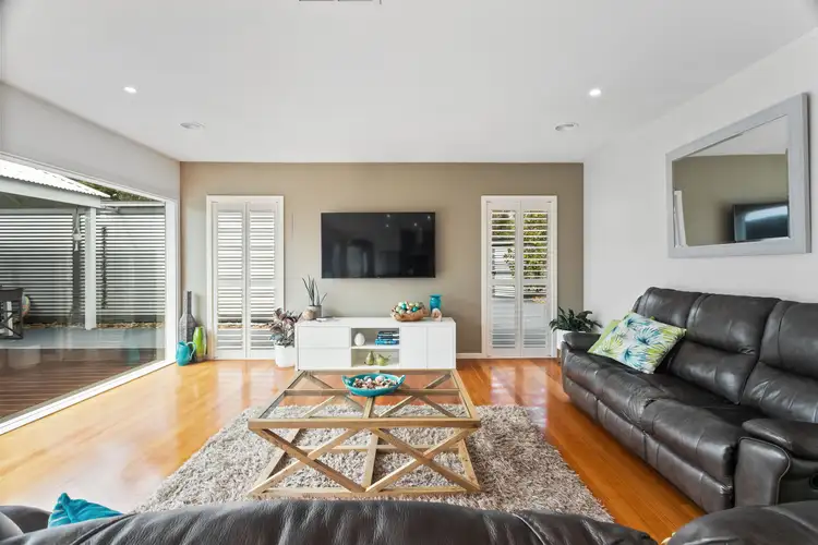 Sixth view of Homely house listing, 15 Elmore Avenue, Croydon VIC 3136