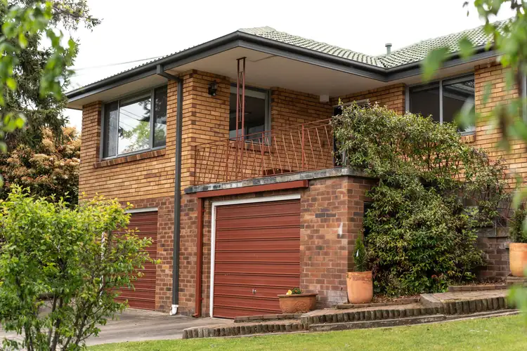 37 Birdwood Street, Hughes ACT 2605