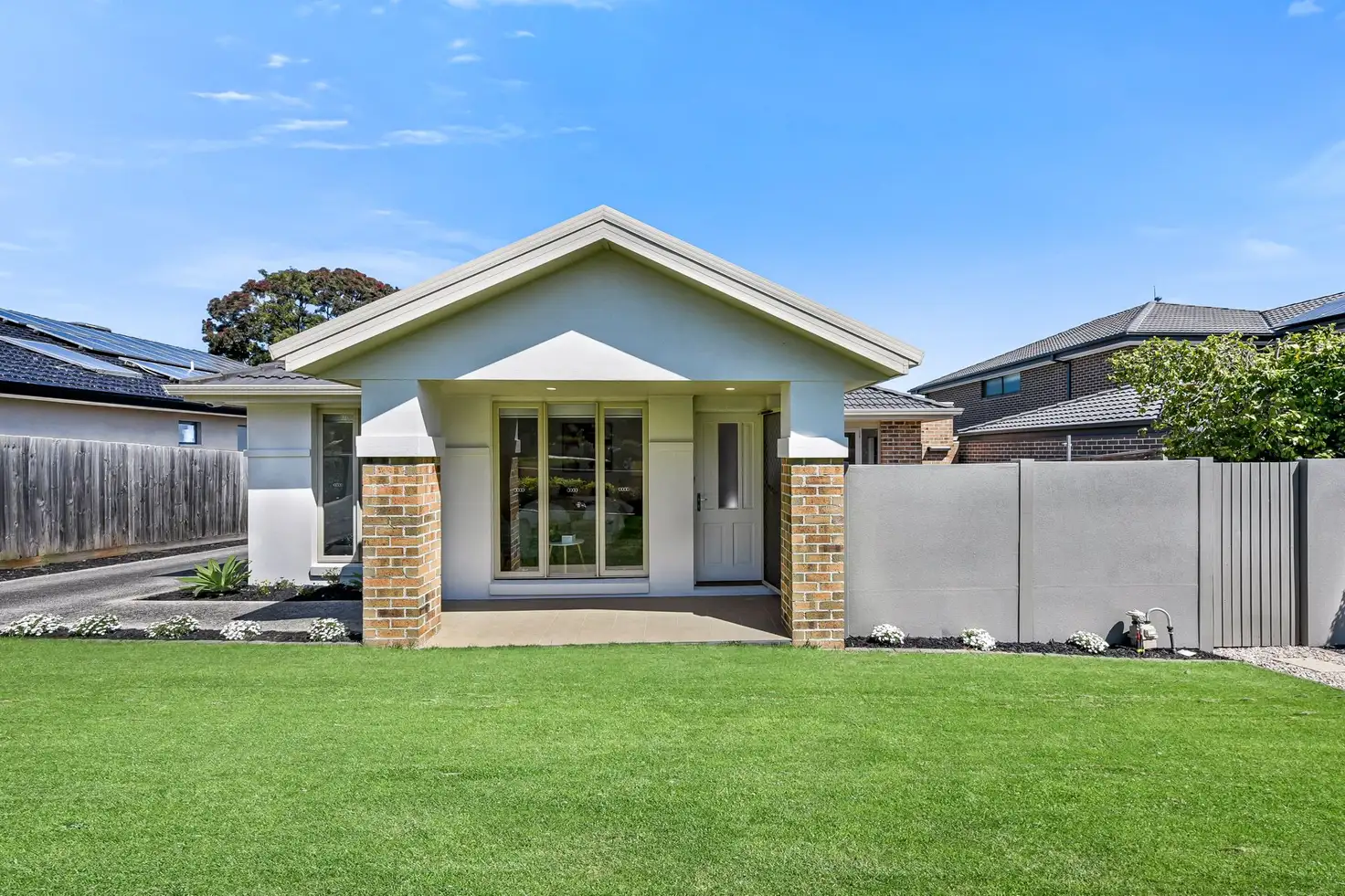 Main view of Homely unit listing, 1/22 Jacqueline Road, Mount Waverley VIC 3149