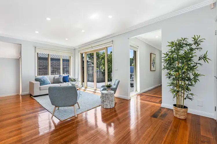 Second view of Homely unit listing, 1/22 Jacqueline Road, Mount Waverley VIC 3149