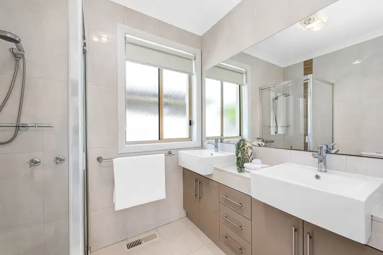 Sixth view of Homely unit listing, 1/22 Jacqueline Road, Mount Waverley VIC 3149