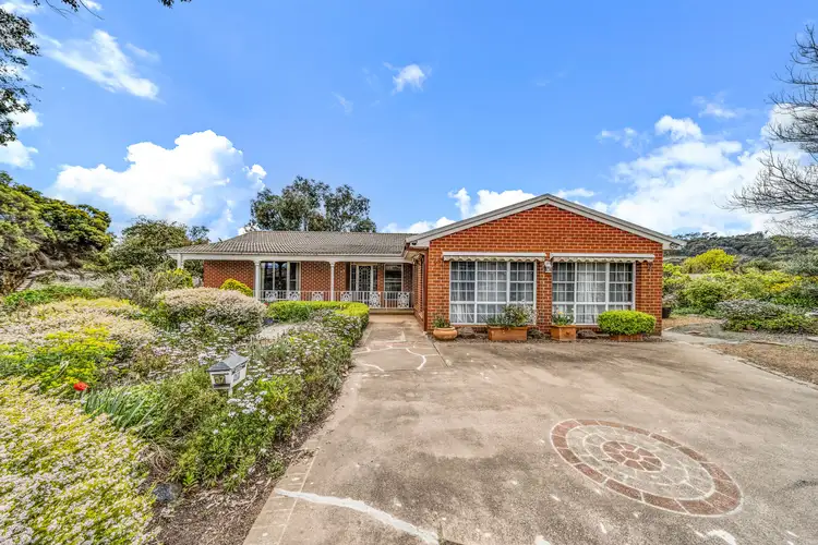 27 Sullivan Crescent, Wanniassa ACT 2903