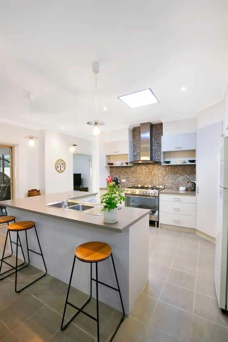 Fourth view of Homely house listing, 17 Sunnybrae Drive, Mernda VIC 3754