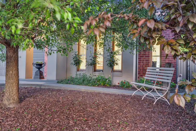 Second view of Homely house listing, 10 Meadow Street, Craigieburn VIC 3064