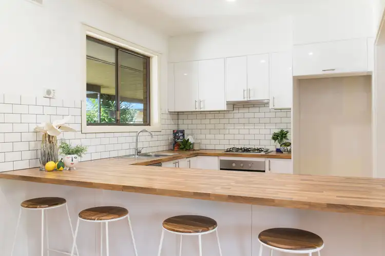 17 Chapel Road, Modbury North SA 5092
