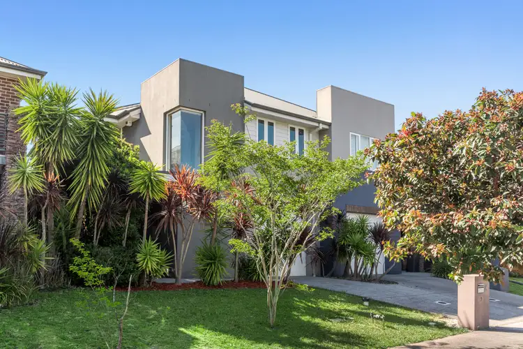 4 Bauer Court, Burwood VIC 3125