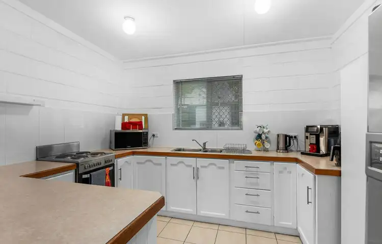 Fifth view of Homely house listing, 8 Thomas, Goodna QLD 4300