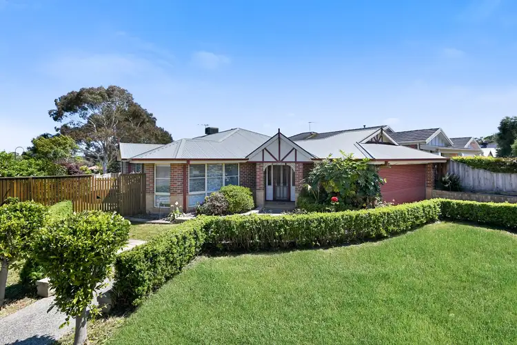 Second view of Homely house listing, 15 Nightingale Crescent, Berwick VIC 3806