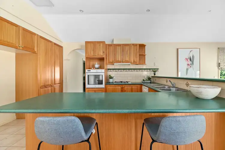 Sixth view of Homely house listing, 15 Nightingale Crescent, Berwick VIC 3806