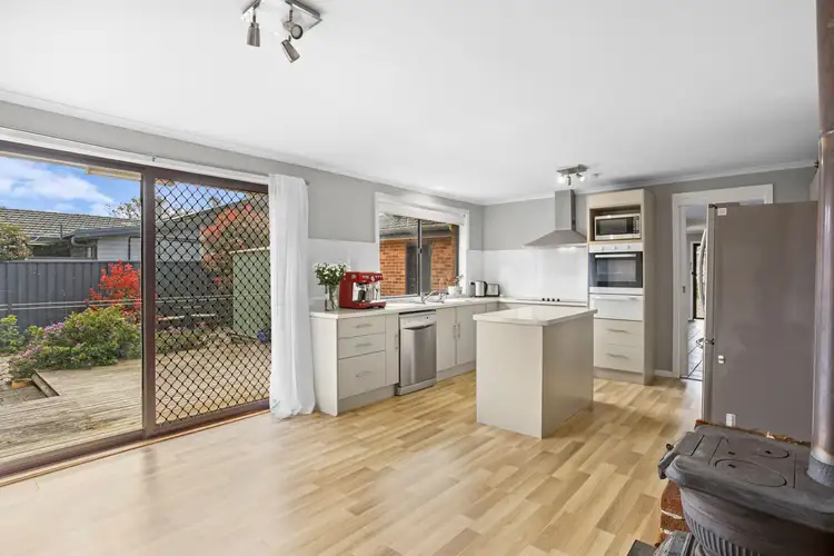 24 Sunrise Road, Yerrinbool NSW 2575