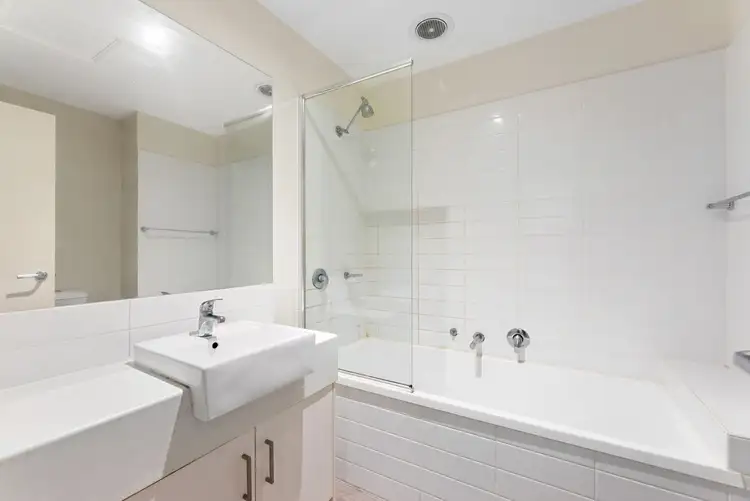 Fifth view of Homely apartment listing, 5/270 Springvale Road, Glen Waverley VIC 3150