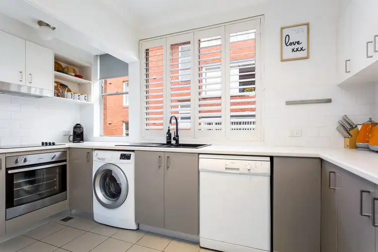 Fourth view of Homely apartment listing, 3/9 The Avenue, Randwick NSW 2031