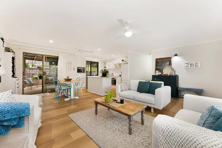 Fifth view of Homely house listing, 4 Shearwater Court, Aroona QLD 4551