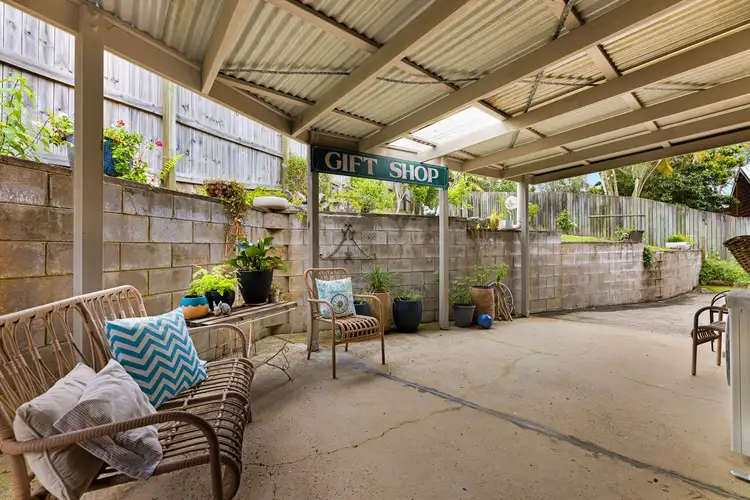 Sixth view of Homely house listing, 4 Shearwater Court, Aroona QLD 4551