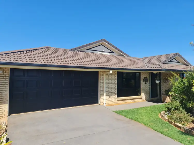 24 Smythe Drive, Highfields QLD 4352