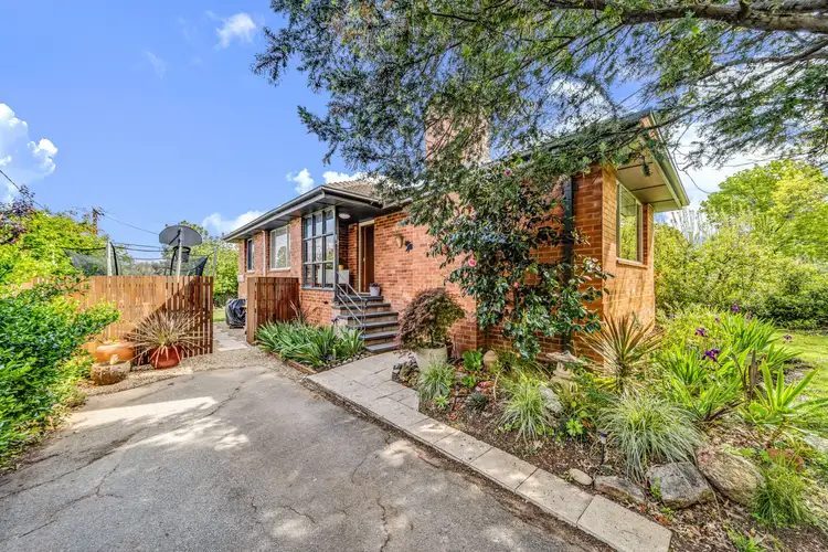 14 Warramoo Crescent, Narrabundah ACT 2604