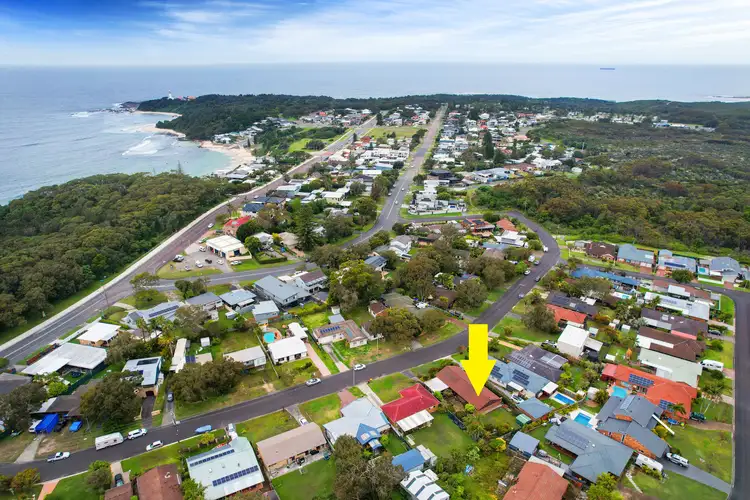 17 Paterson Street, Norah Head NSW 2263