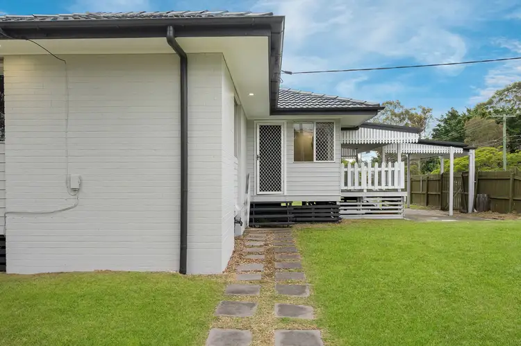 1 Nanda Street, Woodridge QLD 4114