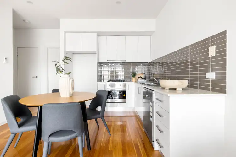 Third view of Homely townhouse listing, 6/6 Winifred Street, Essendon VIC 3040