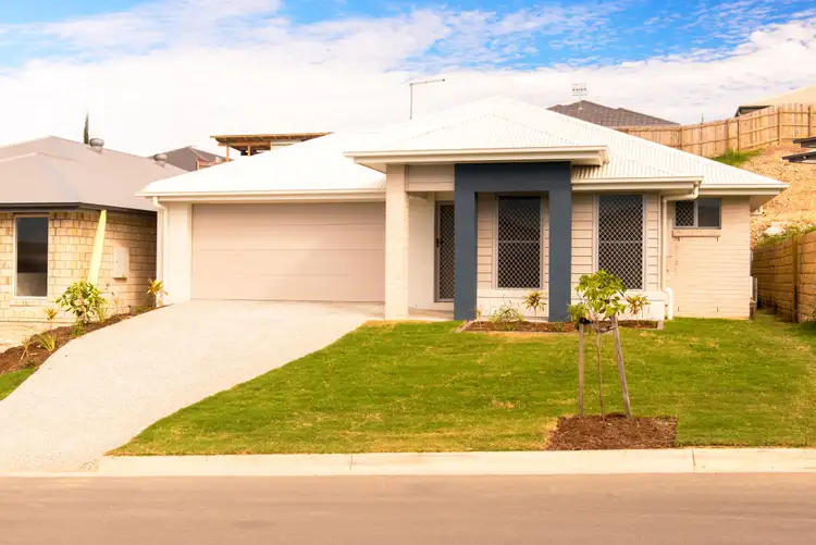 30 Hollanders Crescent, Ormeau Hills QLD 4208